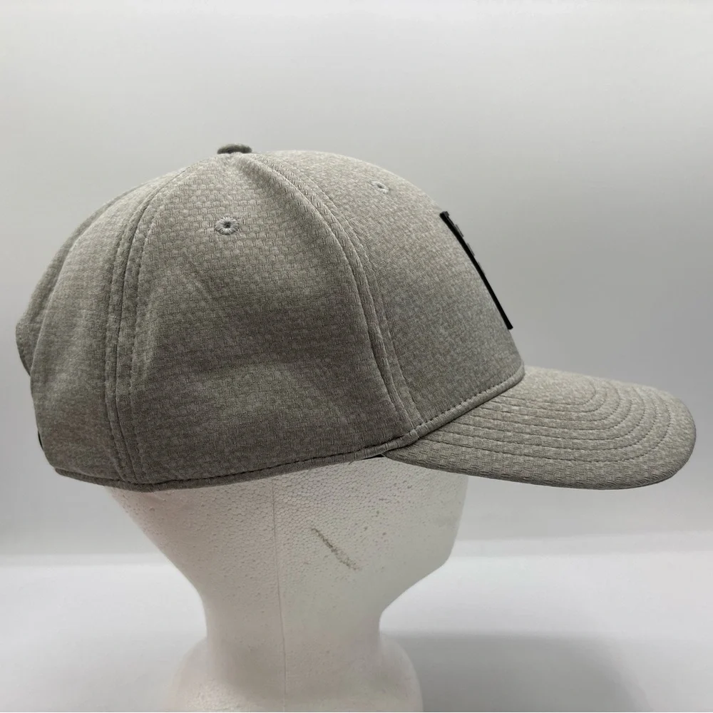 adidas Golf Par Par Par Birdie Men’s Medium Heather‎ Gray SnapBack Baseball Hat